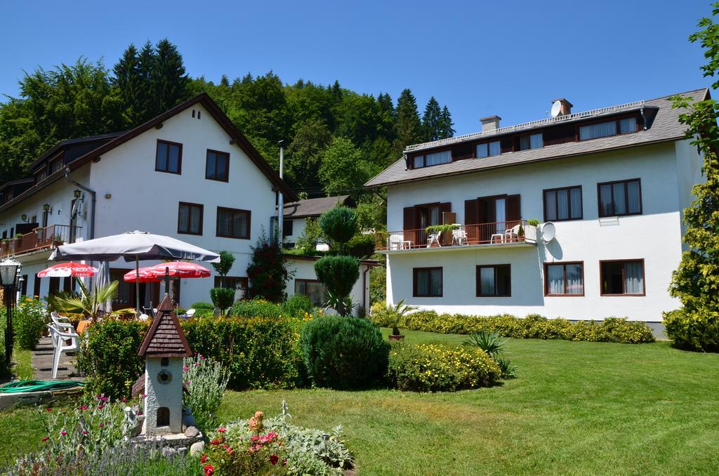 Gasthof-Pension Karawankenblick Portschach am Woerthersee Luaran gambar