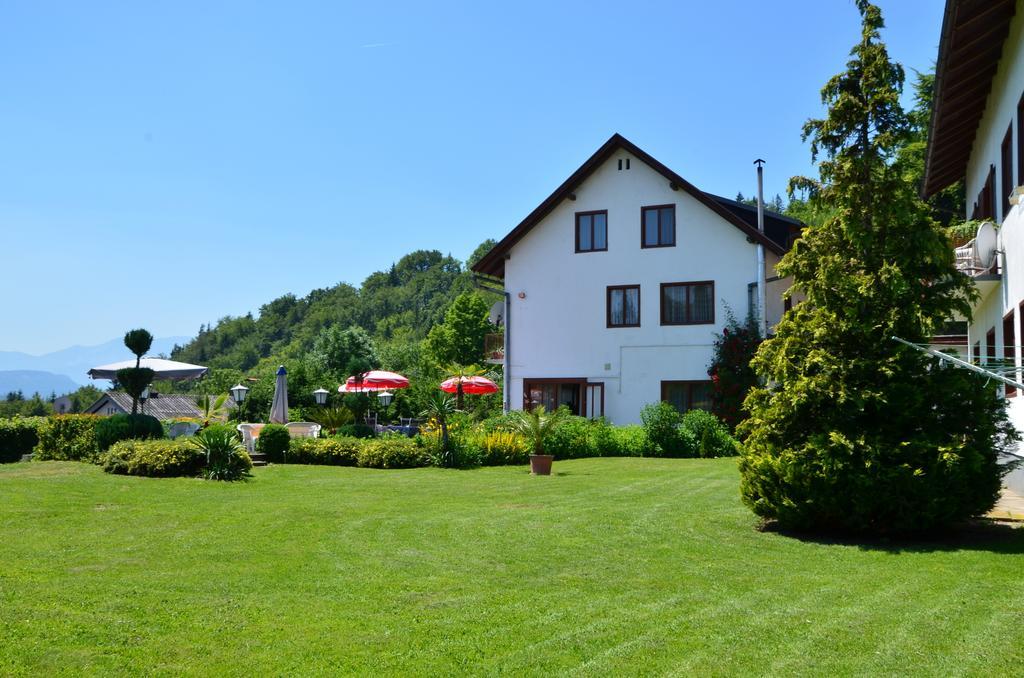 Gasthof-Pension Karawankenblick Portschach am Woerthersee Luaran gambar